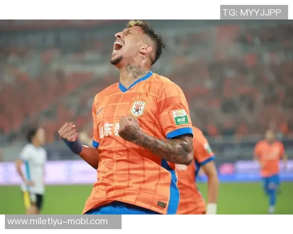 克雷桑分享进球庆祝照坚持不懈是成功的必经之路